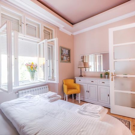 Crown Apartment - Your Royal Stay Beograd Eksteriør billede