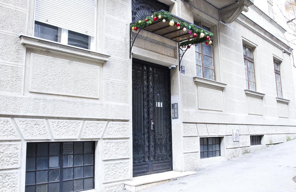 Crown Apartment - Your Royal Stay Beograd Værelse billede