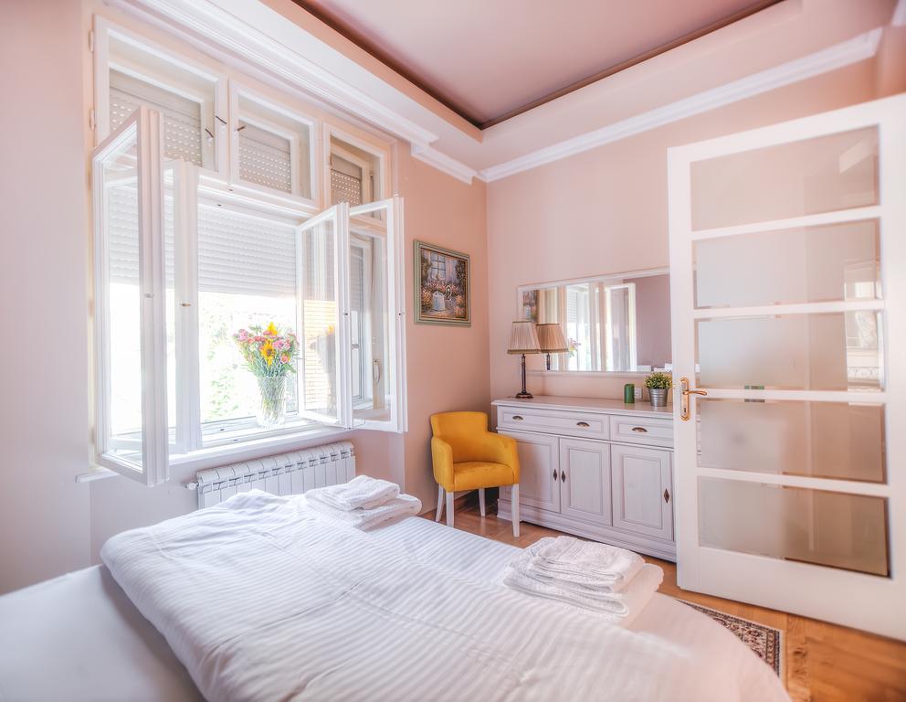 Crown Apartment - Your Royal Stay Beograd Eksteriør billede
