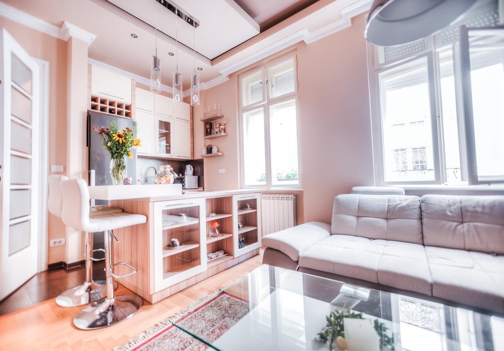Crown Apartment - Your Royal Stay Beograd Eksteriør billede